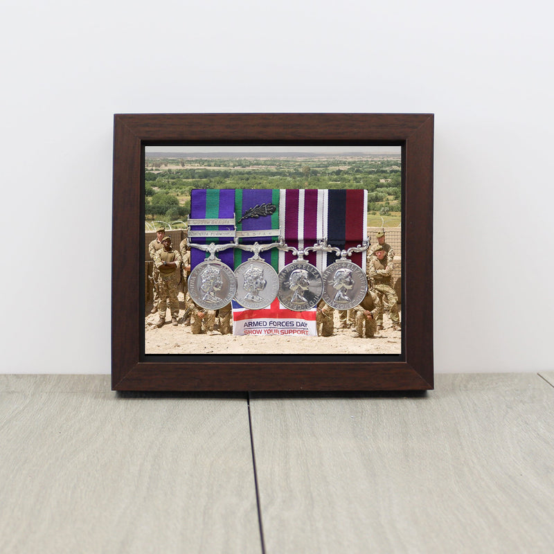 Photo Background Medal Display Case for 3 to 4 Medals