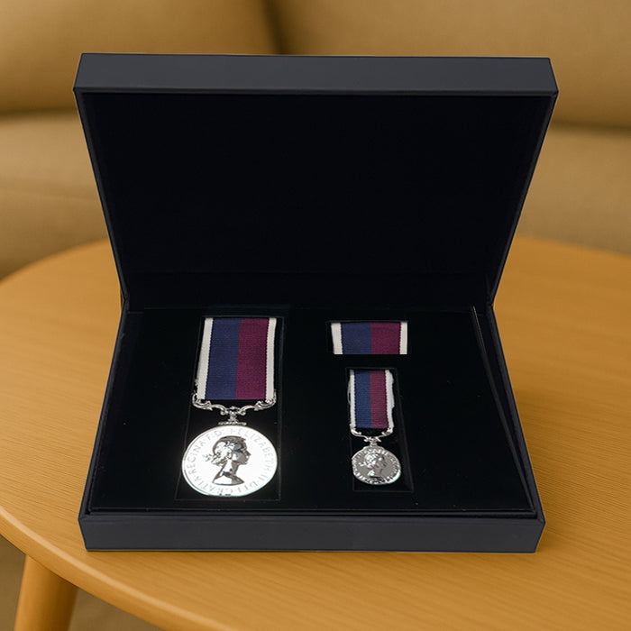 RAF Long Service & Good Conduct Medal EIIR Presentation Set | Full Size, Miniature & Ribbon Bar