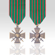 French Croix de Guerre 1914–1918 miniature medal with ribbon