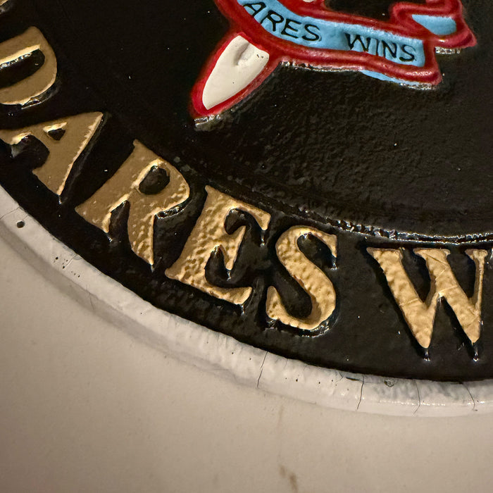 Special Air Service (SAS) “Who Dares Wins” Wall Plaque – Cast Iron, 24cm (Indoor/Outdoor)